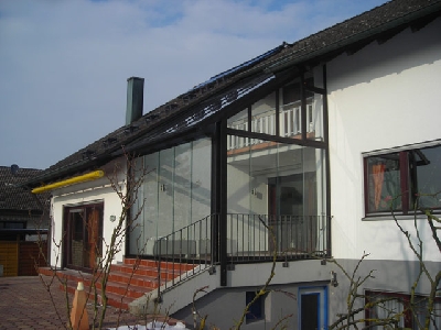 http://www.albrechtmetallbau.de//inc/pixlie/cache/vs_Balkonverglasungen_bild76.jpg