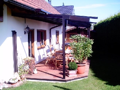 http://www.albrechtmetallbau.de//inc/pixlie/cache/vs_Beschattungen_bild98.jpg