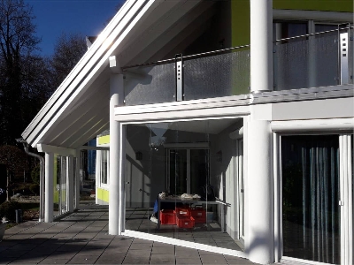 http://www.albrechtmetallbau.de//inc/pixlie/cache/vs_Ganzglasschiebewaende_007_2022.jpg