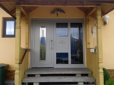 http://www.albrechtmetallbau.de//inc/pixlie/cache/vs_Haustueren_bild45.jpg
