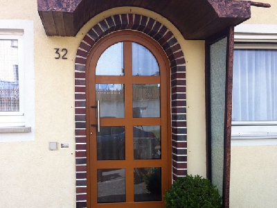 http://www.albrechtmetallbau.de//inc/pixlie/cache/vs_Haustueren_bild48.jpg