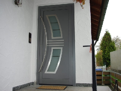 http://www.albrechtmetallbau.de//inc/pixlie/cache/vs_Haustueren_bild55.jpg