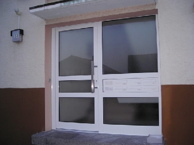 http://www.albrechtmetallbau.de//inc/pixlie/cache/vs_Haustueren_bild59.jpg
