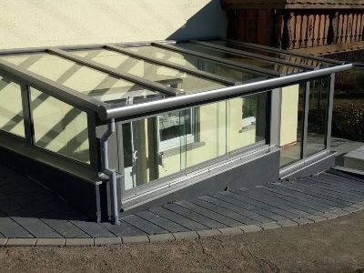 http://www.albrechtmetallbau.de//inc/pixlie/cache/vs_Vorbauten_bild26_b.jpg